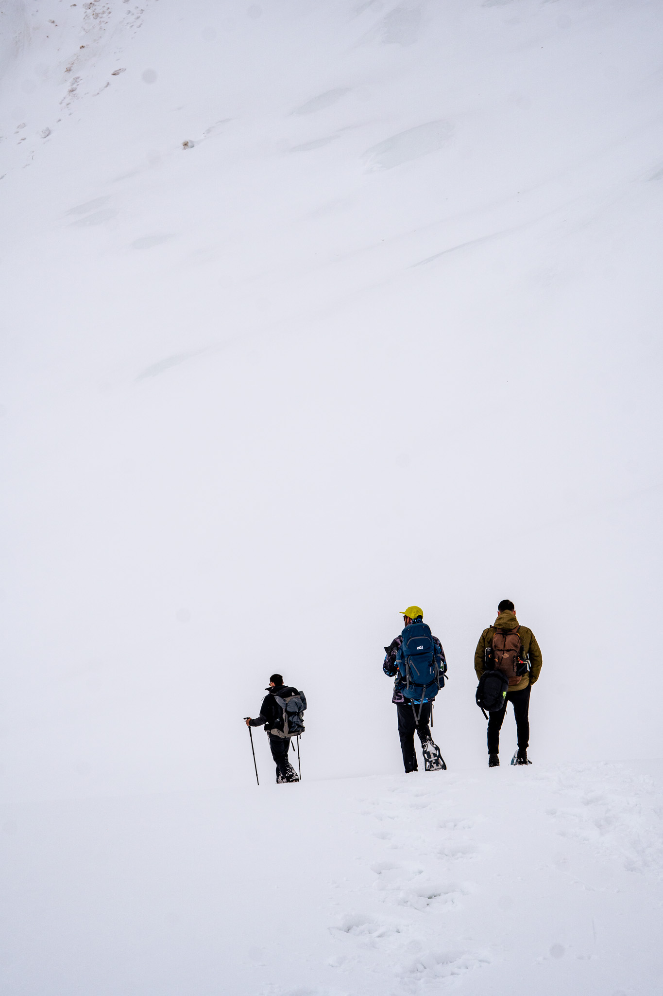 Randonneurs dans la neige
